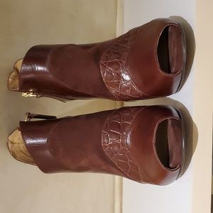 Nine west leather and seude booties